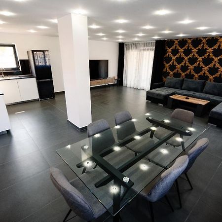 Concept Villa Livezeni  외부 사진